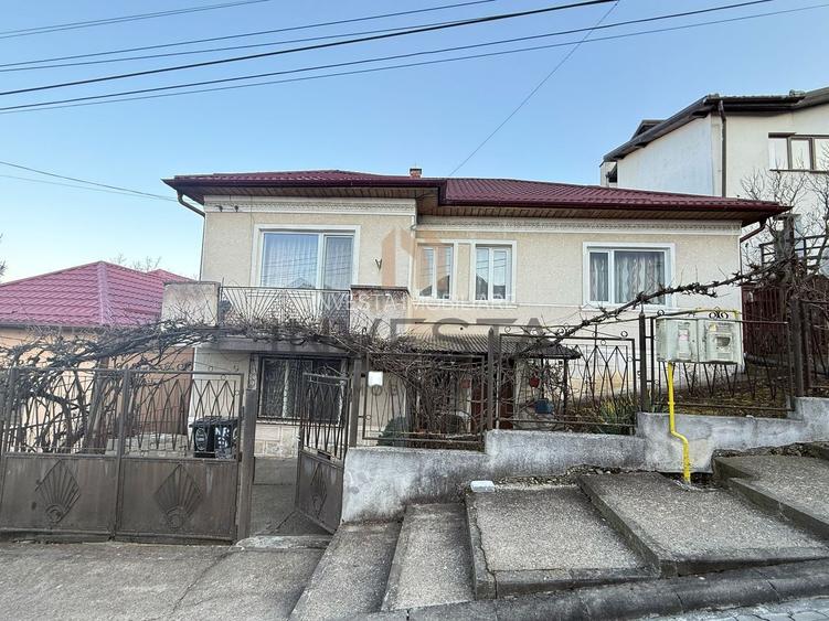 Casa individuala in Andrei Muresanu! Teren 530 mp! - 2