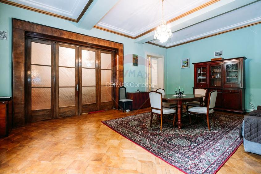 Apartament spațios cu grădină proprie într-o vilă interbelică renovată - 7