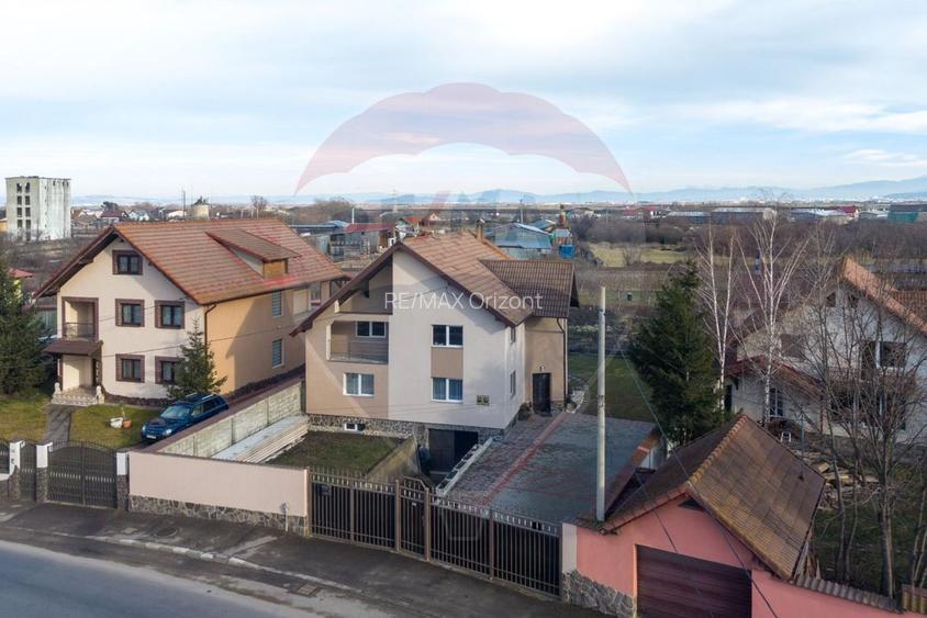Casă noua - parcări subterane, teren 500 mp, Codlea - 5