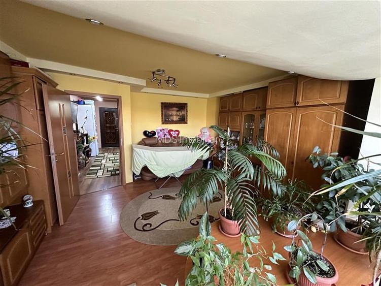 2 CAMERE, 60 MP UTILI, CENTRALA TERMICA, FABRIC! - 5