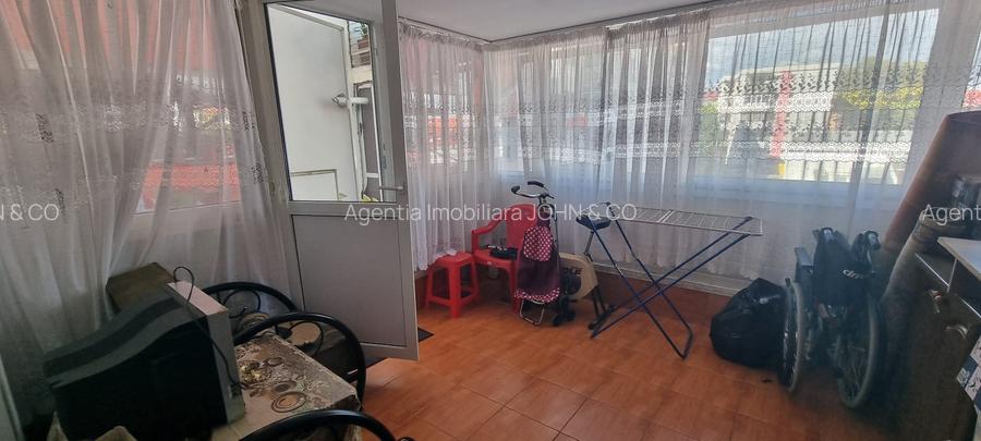 Vand apartament 4 cam. ,Topoloveni, etaj 1, ultracentral, langa Profi - 6