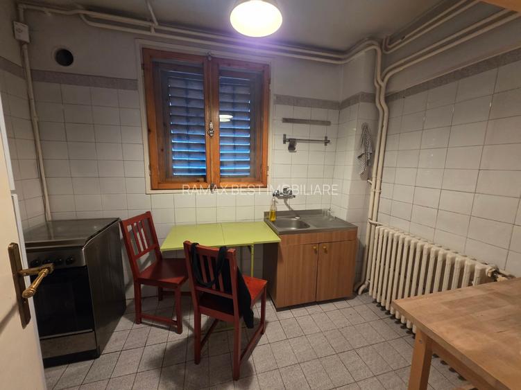 Iancului metrou, Mihai Bravu intersectie Sos Iancului, stradal, vedere spate, - 3