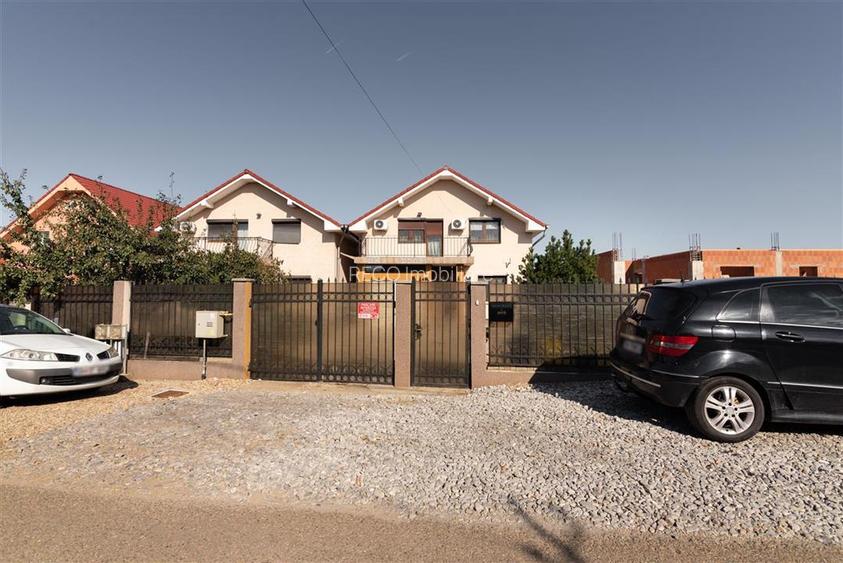 Casa P+M cu 4 camere+living+loc de luat masa in Santion - 58