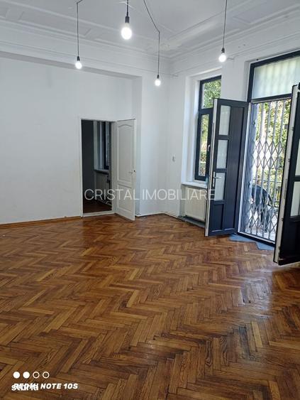 Apartament 4 camere în vilă, terasă și boxe, zonă ultracentrală Cișmigiu - 2