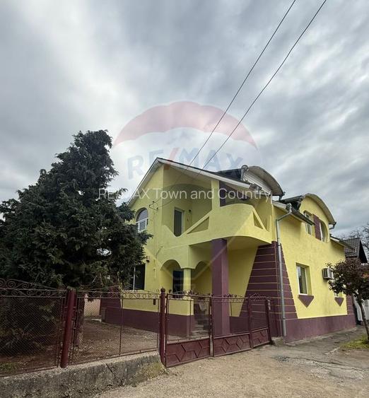 Casă / Vilă cu 6 camere de vânzare - 3