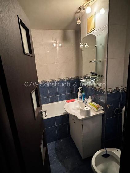 Apartament cu 3 camere , str. Bozieni - 29