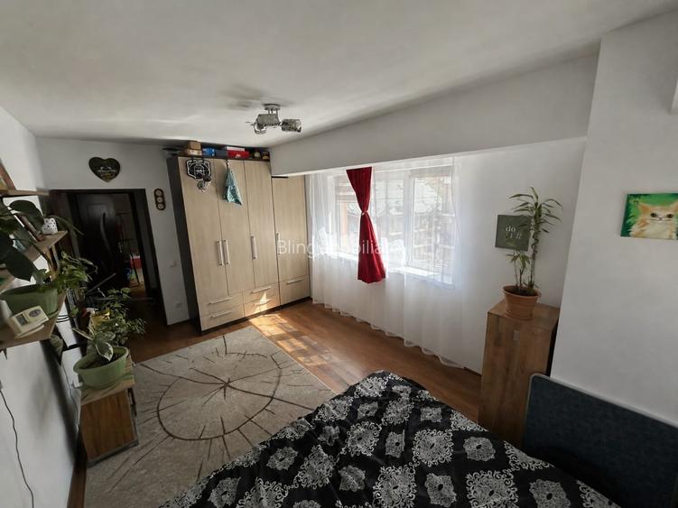 Apartament cu 2 camere, 42 mp, balcon, strada Edgar Quinet - 4