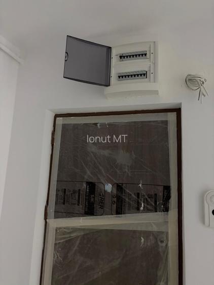 PROPRIETAR Apartament complet renovat bloc A6 4 camere - 7