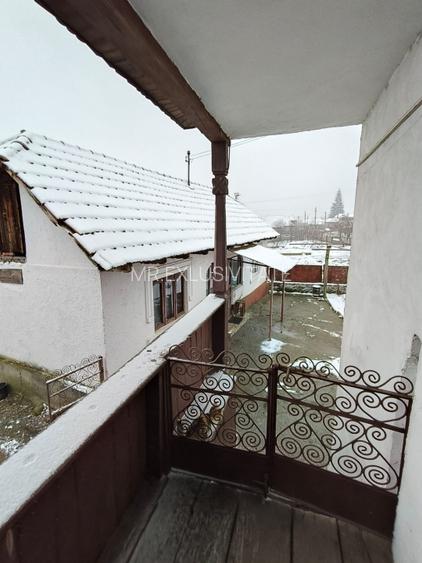 Proprietate rară – 2 case + livadă, vie și teren generos, la 20 km de Târgu Jiu - 5