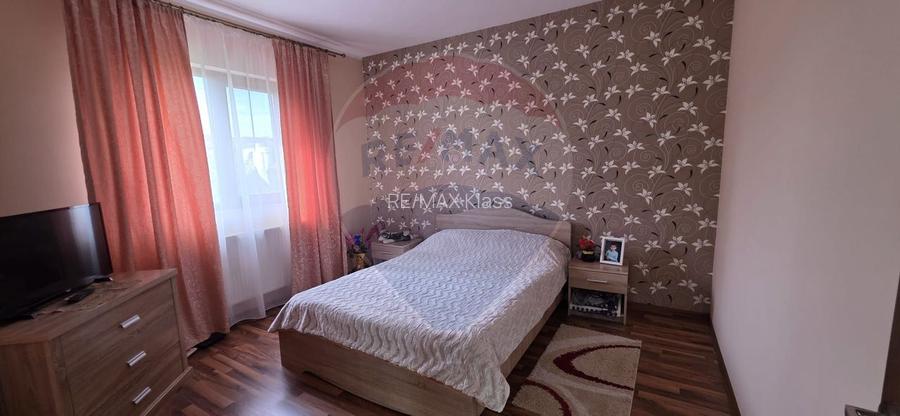 Casa ideala pentru familie | Darza - Crevedia | 260 mp | 735 mp teren - 12