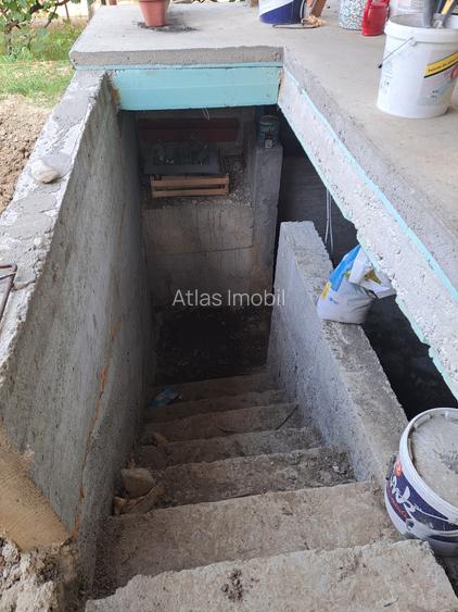 CASA NOUA PE UN NIVEL CU 4 CAMERE DOUA  BAI,LIVING, BUCATARIE  19 ARI TEREN - 17