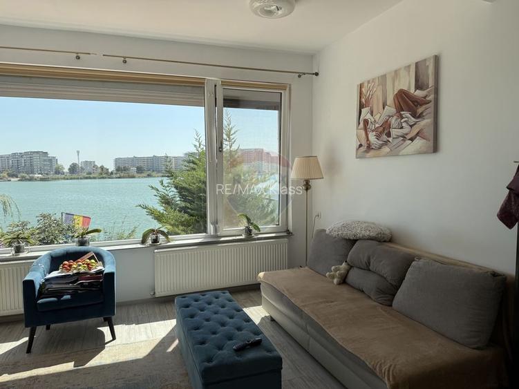 Vila premium cu priveliste si acces la lac - 4