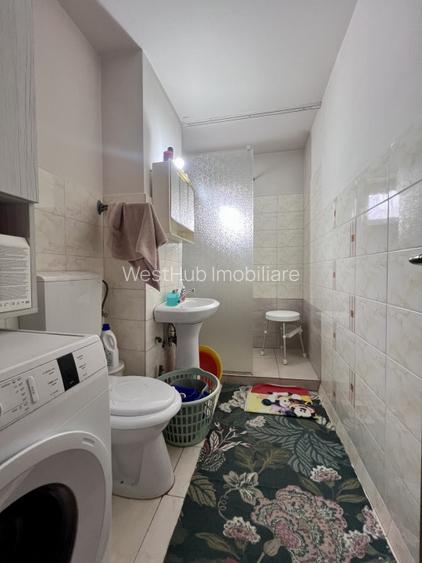  Apartament 3 camere, semidecomandat, 63mp, etaj 2/4 - Zona Lipovei - 5