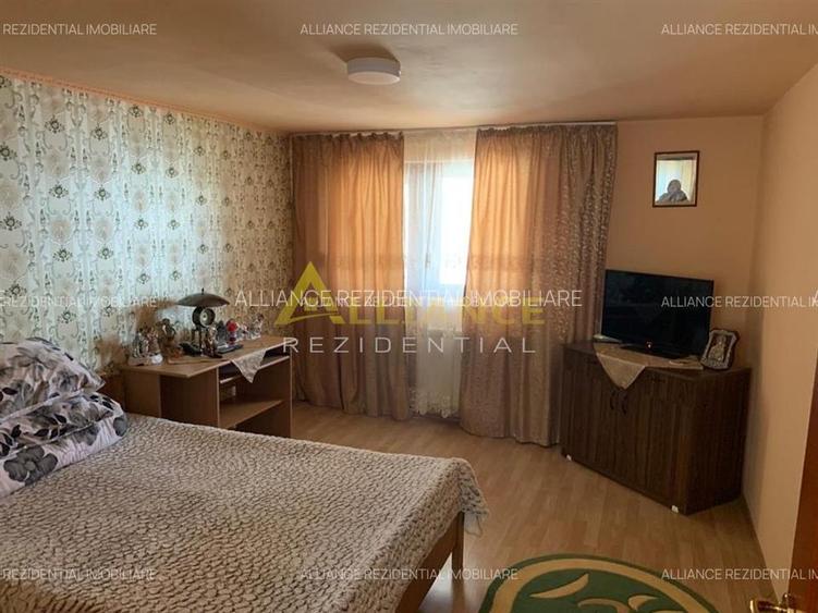 Casa superba la poalele muntilor - 2