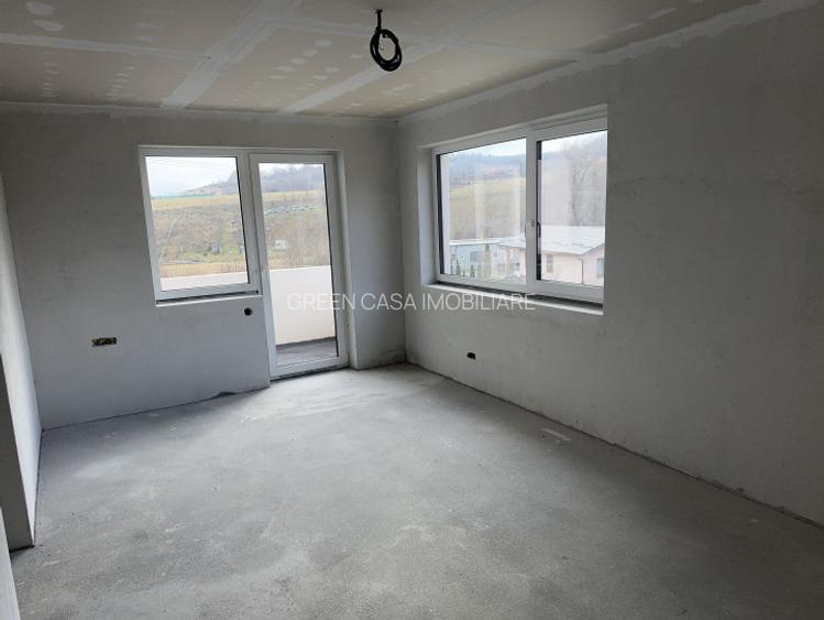 Case individuale , Stolna, in curte privata - 11