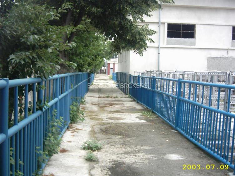 TEREN si constructii industriale-fost abator Mandresti - 16