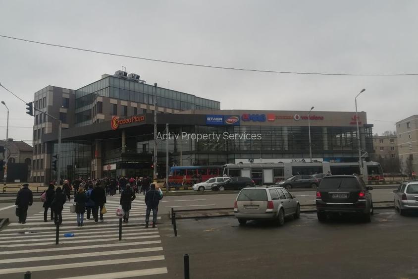 Oradea Plaza, Str. Piata Cetatii 1 - comision 0%, reprezentam proprietarul! - 2