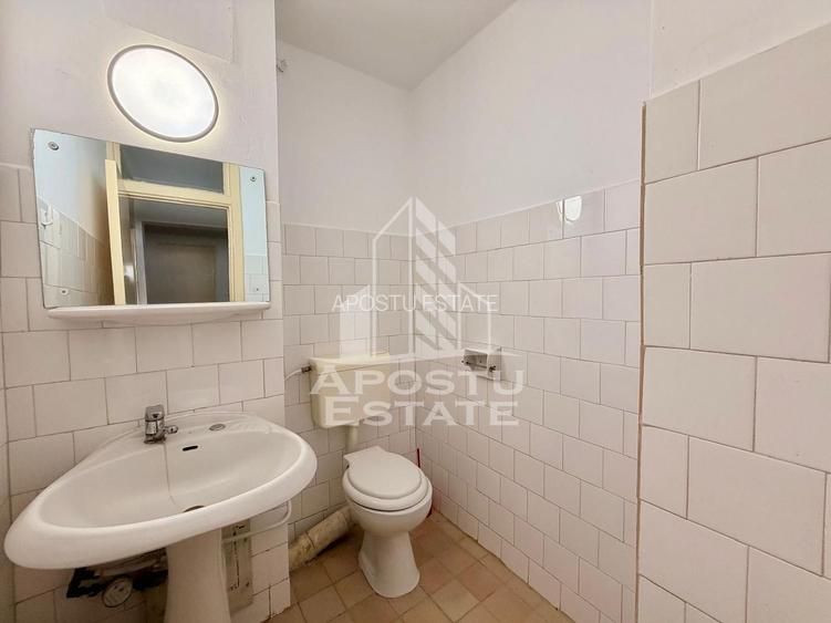 Apartament cu 3 camere, centrala proprie, zona Soarelui - 15