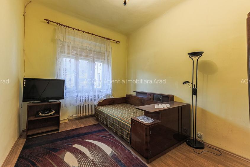 Un etaj întreg. Trei unități. O singură decizie bună. - 10