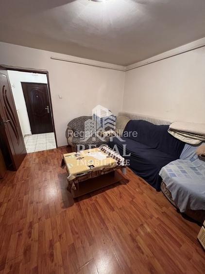 Garsonieră de vânzare – Zona Union, etaj 8/10, lift functional - 2