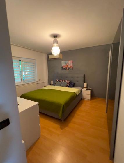 Apartament 4 camere, Doamna Ghica