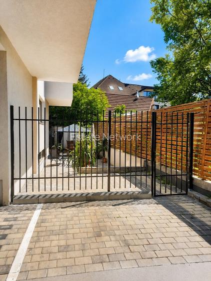 Apartament configurabil 4 camere, 127 mp utili + curte 139 mp + 4 parcari - 13