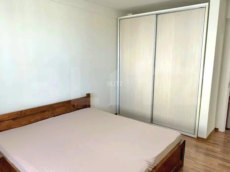 Apartament cu 3 camere, 67 mp, 2 balcoane, etajul 2, parcare, Teilor - 6