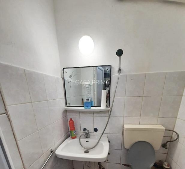 TATARASI-ap. 2 camere,30mp.et.1/4,curat,liber,fara risc,mobilat si utilat! - 9