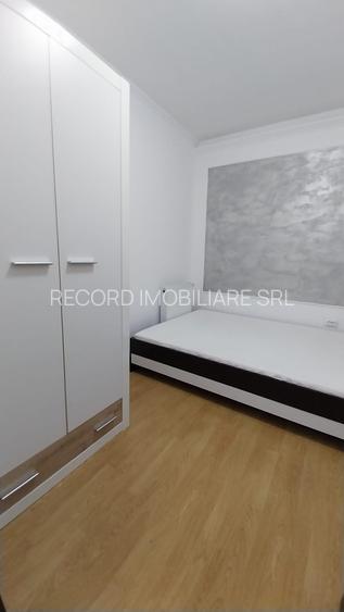 Apartament 3 camere et.1,balcon inchis, parcare Floresti - 8