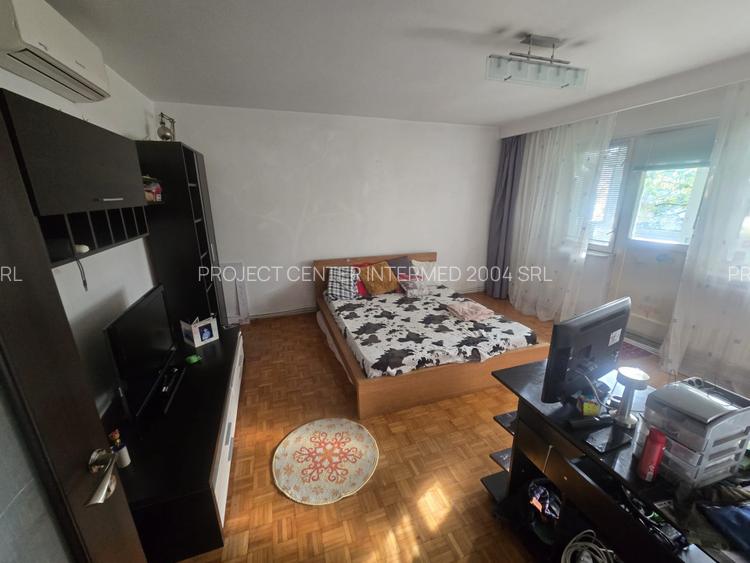 Apartament 3 camere Exercitiu - confort 1 decomandat, etaj 2 - 6