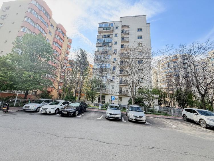 Studio decomandat 39 mp, etaj 3, mobilat complet — Unirii - 9