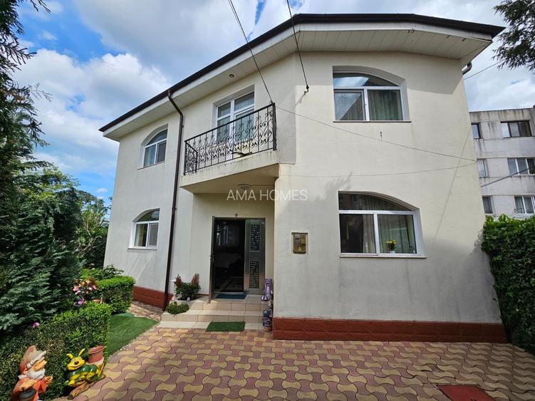 De vanzare-Vila spatioasa cu gradina si foisor-oaza de liniste - 2