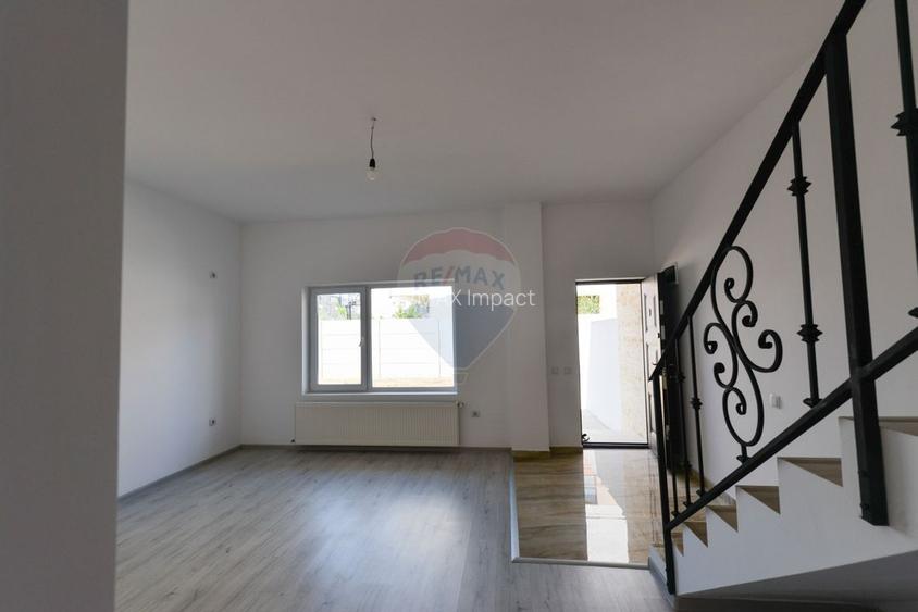 Casa - Vila de inchiriat 3 camere Bragadiru Str Crisul Repede - 12