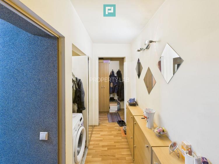 Apartament cu 3 camere tip X,  Str. Feldioarei - 9