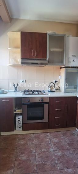 Cașin, Apartament 5 camere, renovat recent, vilă - 9