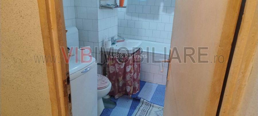 Complexul studentesc, 2 camere, semidecomandat - 4