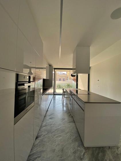 Luxury apartment, 5 rooms, with generous terraces, Aviatorilor area