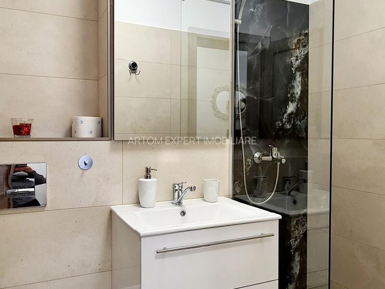 Theodor Pallady/piata Trapezului,1 minut metrou - 19