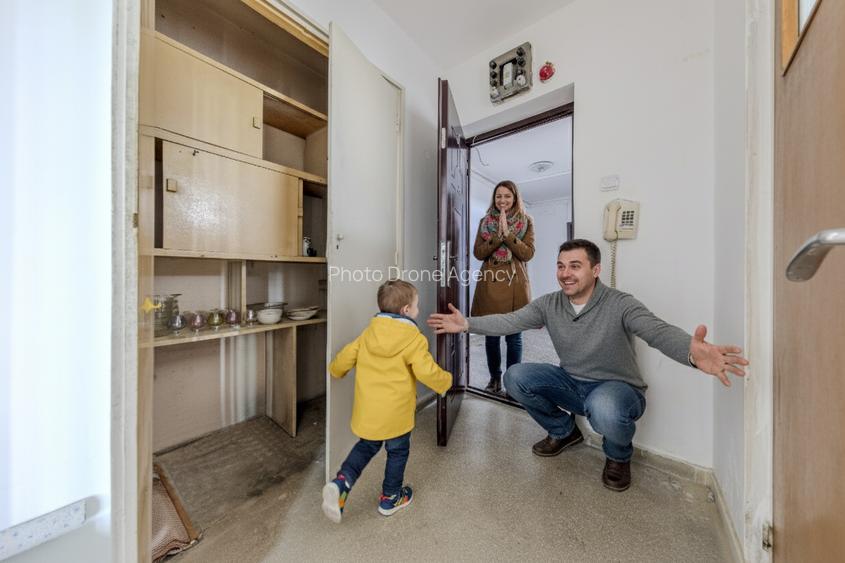 OCAZIE Bucur Obor Metrou la 360m. Et 8/10 Bloc Reabilitat, Liber La Alb - 5