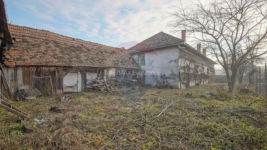 Comision 0%! 2 case Cincu, teren 2134mp, sura & curte libera - 43