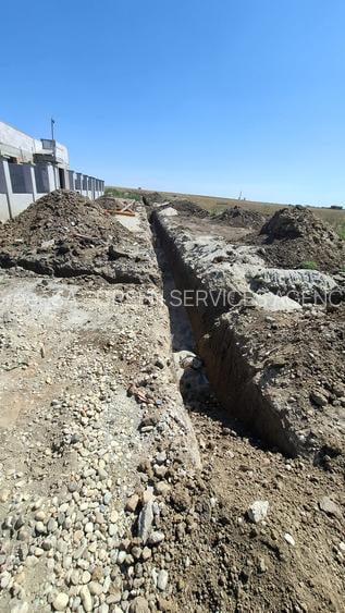 Ciutaci - Salciei, 800 mp, deschidere 40 m, drum 11 m, langa vile in constructie - 7