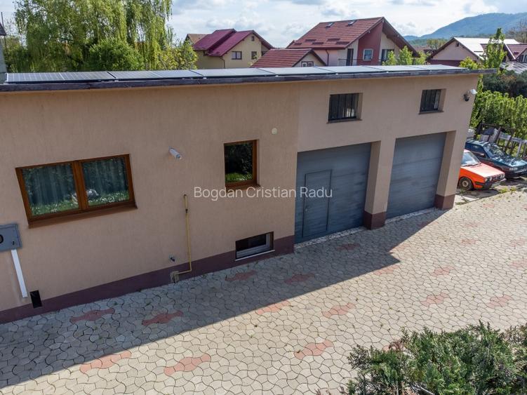 Proprietate  în Cristian, Brașov – Casă cu 4 dormitoare +Apartament independent  - 2