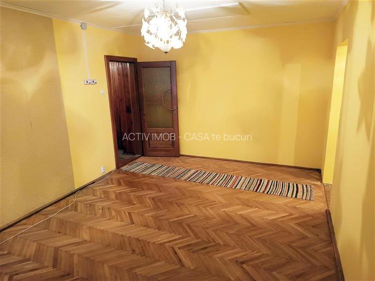 Apartament 2 camere in zona centrala Moldova Noua - 6