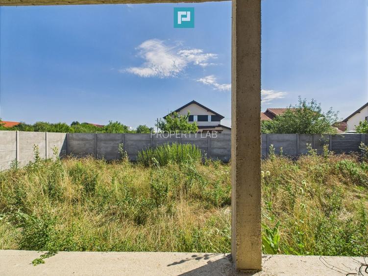 Casă la roșu  pe parter - Moșnița Veche - 23