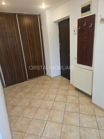Apartament 3 camere Ghencea, curte cu foișor, parter - 2