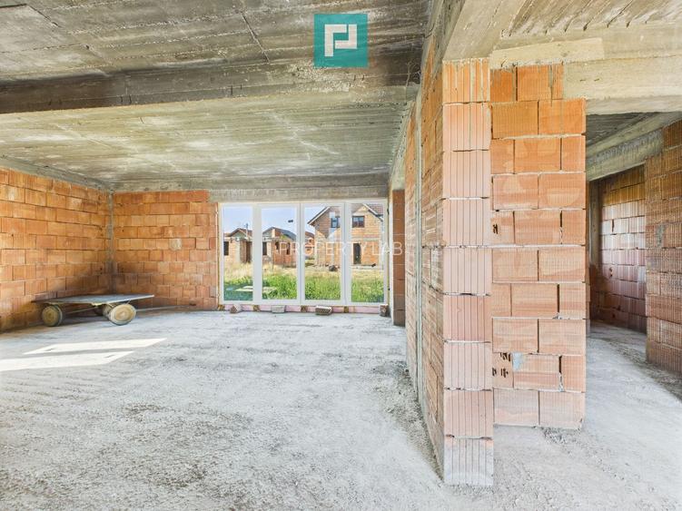 Casă la roșu P+M de vânzare–Cartier nou, Fântânele - 11