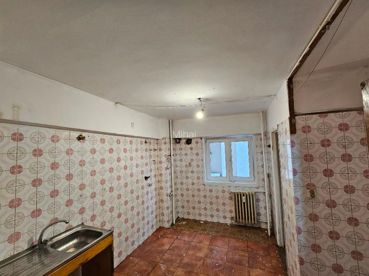 Apartament 4 camere, 2 balcoane, vis a vis de ASE - 4