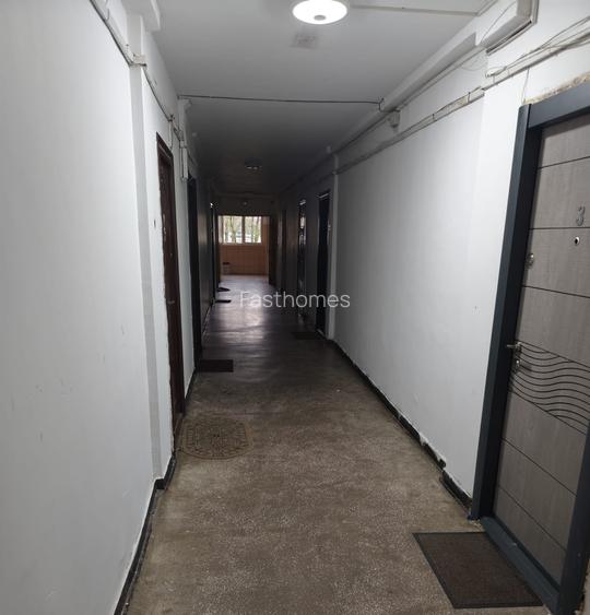 Garsoniera, Piata Delfinului, Dobrina, 30 mp, bloc 1978 - 3