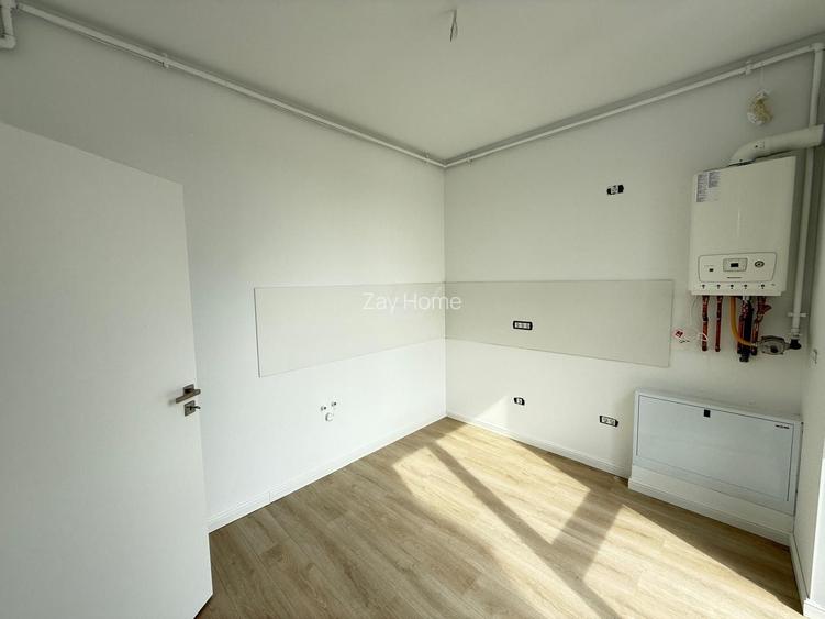 Etaj 1. Bucatarie inchisa. Loc de parcare. - 5