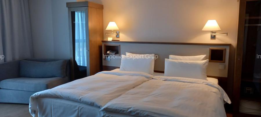 Hotel  4 stele   78 camere Piata Unirii - 4